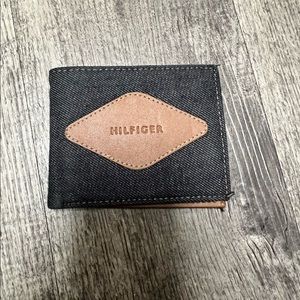 Tommy Hilfiger Wallet